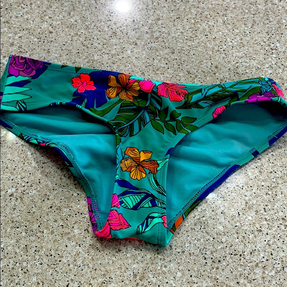 Floral bikini bottoms